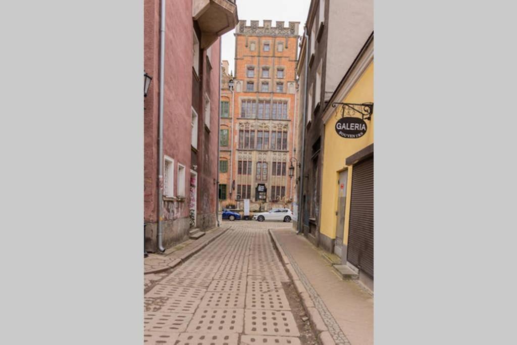 Apartament Brama Chlebnicka Danzica Esterno foto