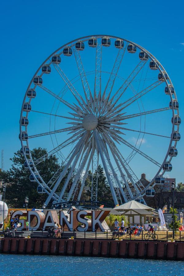 Apartament Brama Chlebnicka Danzica Esterno foto